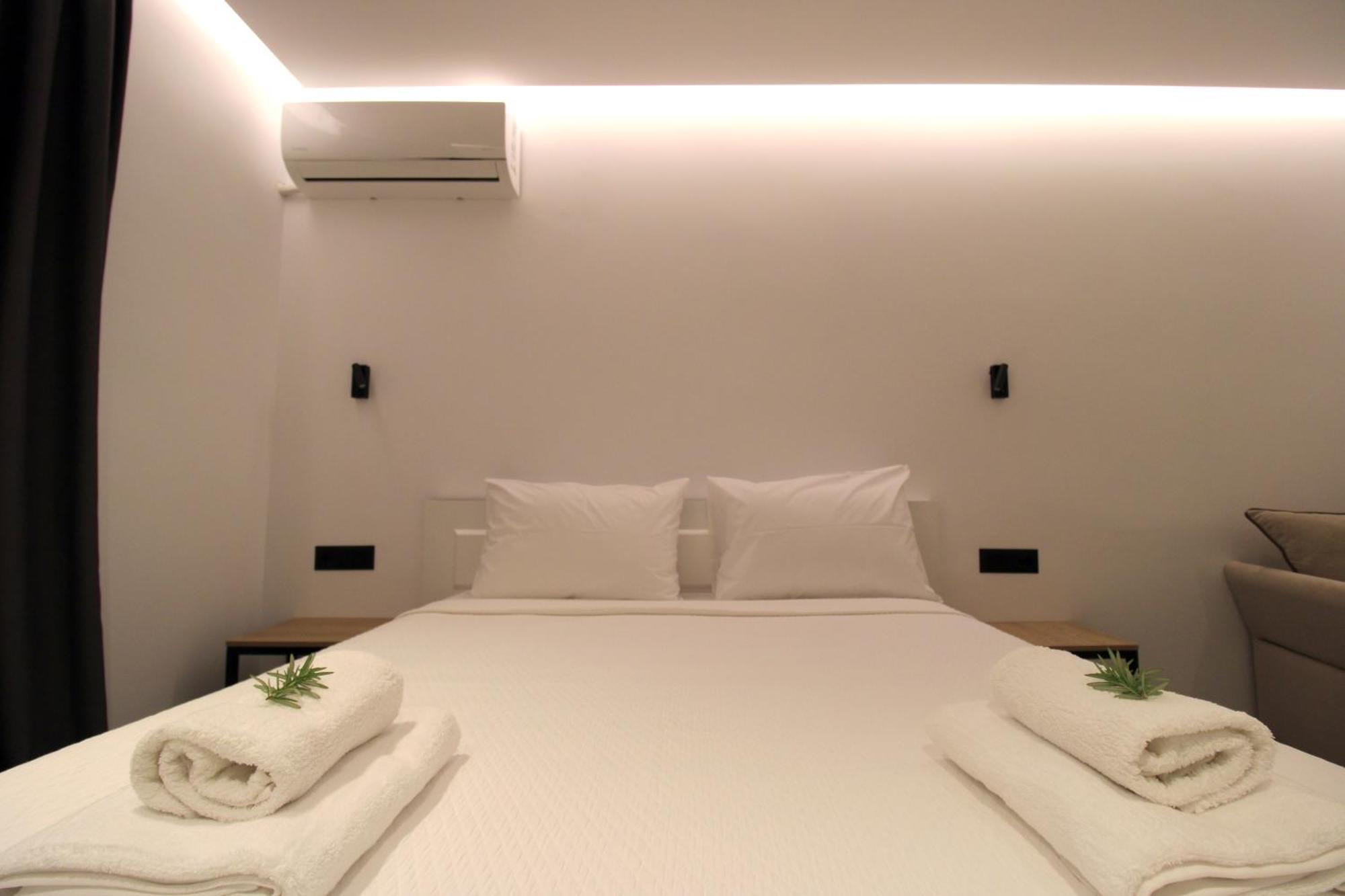Melina'S Seaside Retreat Aparthotel Ksamil Exterior photo