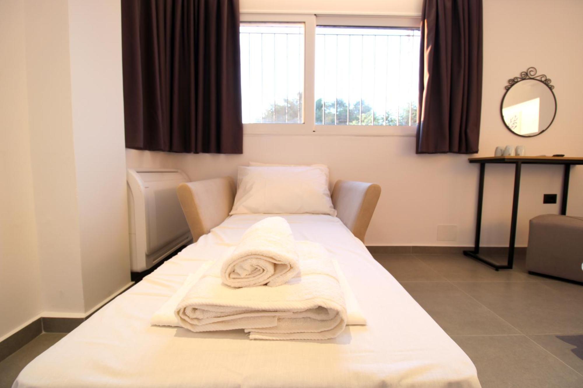 Melina'S Seaside Retreat Aparthotel Ksamil Exterior photo